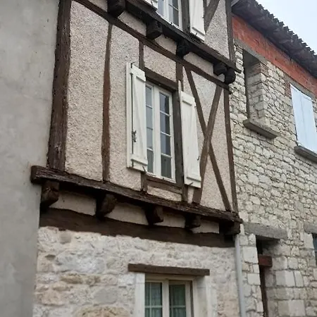Habitación en casa particular Maison Paisible Avec Parking